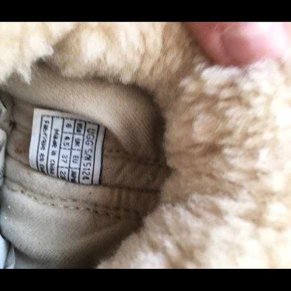 UGG Surburb Crochet Knit Boots -Chocolate 6 - Picture 5 of 9